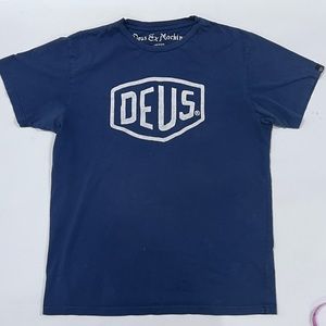 DEUS Deus Ex Machina Shield Tee Medium
